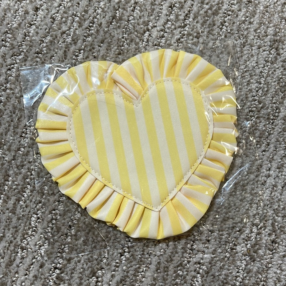 Stoney Clover sunflower ruffle heart patch, yellow stripe